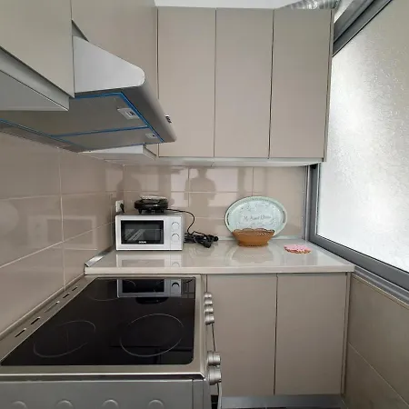 Ae Apartment *